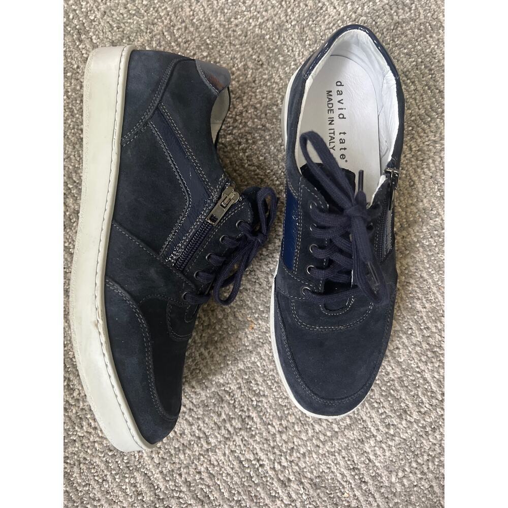 David Tate traveler navy blue suede/ leather patent detail womens size 9